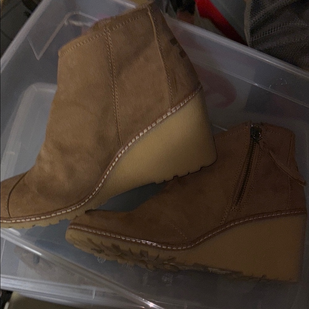 Toms Brown Wedge Ankle Boots